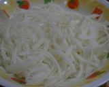 Foto del paso 5 de la receta: Pechugas en wok salteadas al vino blanco
