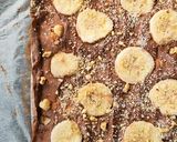 Foto langkah ke 4 dari resep Choco Banana Hazelnut Frozen Yogurt Barks.