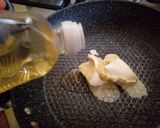 Foto del paso 2 de la receta: Crema de camarones 🍤