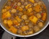 Hình bước làm 9 của món Đậu chiên nấm rơm kho sả