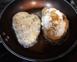 Foto del paso 3 de la receta: Torrijas rellenas de leche de coco, polen y pétalos de amapola