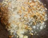 A picture of step 2 of Chicken Chili with Gravy.