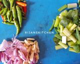 Foto langkah ke 1 dari resep Sup Teri Kenangan.