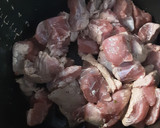 Foto del paso 1 de la receta: Ternera guisada o gobernada al estilo Oviedo
