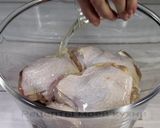 Фото кроку 2 до Запечённая курица с апельсинами.