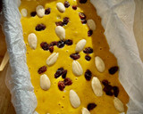 Foto del paso 1 de la receta: Bizcocho de calabaza con pasas y frutos secos