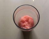 Foto langkah ke 2 dari resep Guava Jelly Milky.