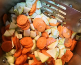 Foto del paso 5 de la receta: Carne de cochino con verduras