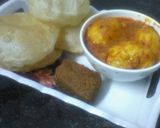 A picture of step 5 of Kashmiri Dum Potato.