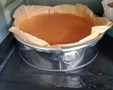 Foto langkah ke 6 dari resep Burnt Cheesecake.