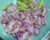 Foto langkah ke 1 dari resep Acar Bawang Aceh.