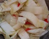 Foto langkah ke 3 dari resep Tumis Sawi Putih Praktis.