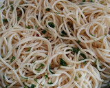 Foto langkah ke 4 dari resep Spaghetti Aglio Olio Smoked Beef.