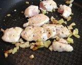 A picture of step 2 of Stir Fried Chicken and Leafy Greens.
