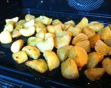 A picture of step 7 of Herb Roasted Potatoes.
