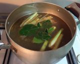 Hình bước làm 3 của món Tom yam 