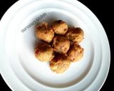 A picture of step 7 of Mini Cous-cous balls.