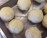 A picture of step 13 of Zwetschgenknödel (Plum-stuffed Potato Dumplings).