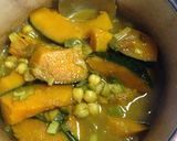 A picture of step 7 of Easy Chickpea and Kabocha Squash Curry.