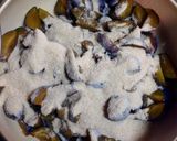 A picture of step 3 of German Plum Butter (Pflaumenmus).