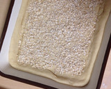 A picture of step 8 of Pflaumenkuchen / Zwetschgendatschi: German Plum Cake.