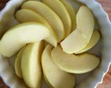 A picture of step 3 of Apple Clafouti.