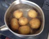 A picture of step 1 of Oma's German Potato Salad.