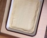 A picture of step 7 of Pflaumenkuchen / Zwetschgendatschi: German Plum Cake.
