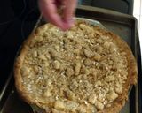 A picture of step 9 of Sour Cream Apple Pie.