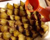 A picture of step 10 of Pflaumenkuchen / Zwetschgendatschi: German Plum Cake.