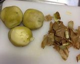 A picture of step 1 of Steamed German Potato Dumplings (Kartoffelknödel).