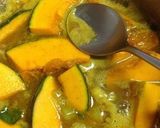 A picture of step 4 of Easy Chickpea and Kabocha Squash Curry.