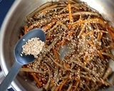 A picture of step 5 of Kinpira Gobo (Spicy Burdock Root and Carrot Stir-fry).