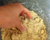 A picture of step 8 of Sour Cream Apple Pie.