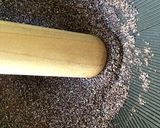 A picture of step 14 of Mohnkuchen mit Streusel (German Poppy Seed Cake).