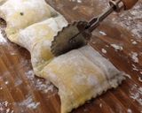 A picture of step 12 of Schwäbisch Maultaschen (Big, Fat German "Ravioli").