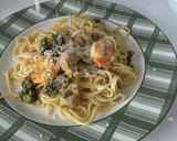 Foto del paso 11 de la receta: Espaguetis con langostinos y atún