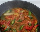 Foto langkah ke 3 dari resep Oseng Tongkol Pedas.