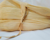 Foto del paso 2 de la receta: Tamal de salsa verde oaxaqueño