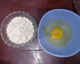 Foto langkah ke 1 dari resep Telur dadar campur oat.