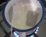 Foto del paso 1 de la receta: Magdalenas de manzanilla y miel🍯