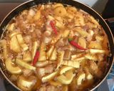 Hình bước làm 4 của món Măng kho thịt