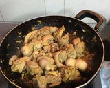 Hình bước làm 3 của món Vịt kho gừng