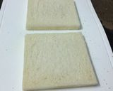 Hình bước làm 2 của món Sandwich cuộn chuối