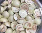 Hình bước làm 5 của món Canh riêu cua đồng cùng cà pháo mắm tôm