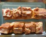 A picture of step 3 of Banh Hoi with Crispy Pork Belly.
