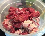 Hình bước làm 1 của món Bò kho cho người ăn kiêng