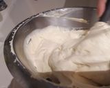 Une image de l'étape 3 de Bûche framboises (rapide et facile).