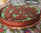 Foto del passaggio 5 della ricetta Crostata al cacao con crema alla menta