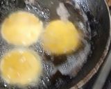 A picture of step 3 of Aloo pakore.